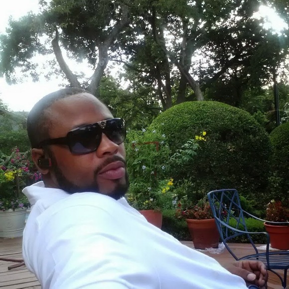 Meet your Posher, Geno - Picture 1 of 1